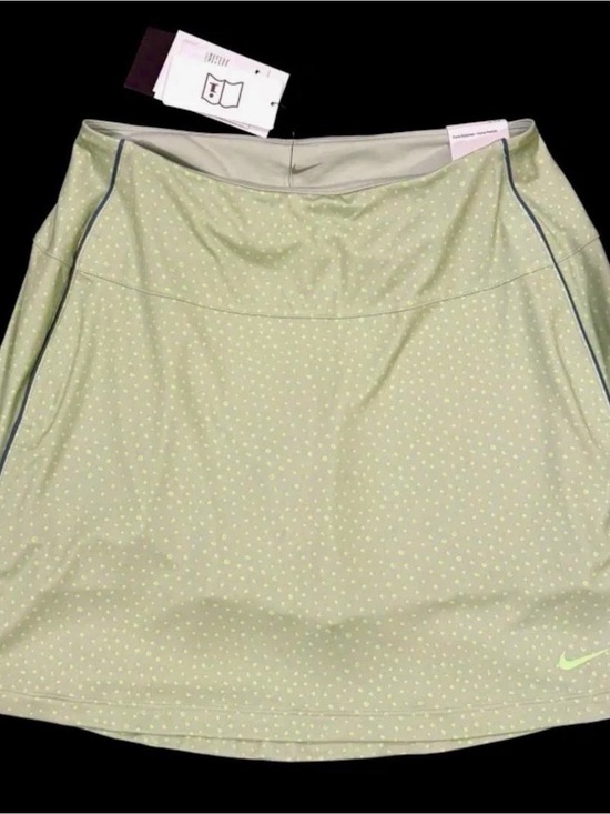 Nike Dresses & Skirts - Nike Mint Green Polka Dot Tennis/Golf Skort